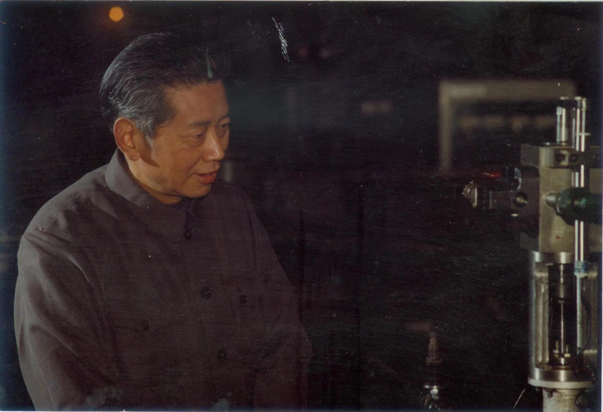 黄树槐 教授 1 (32).jpg
